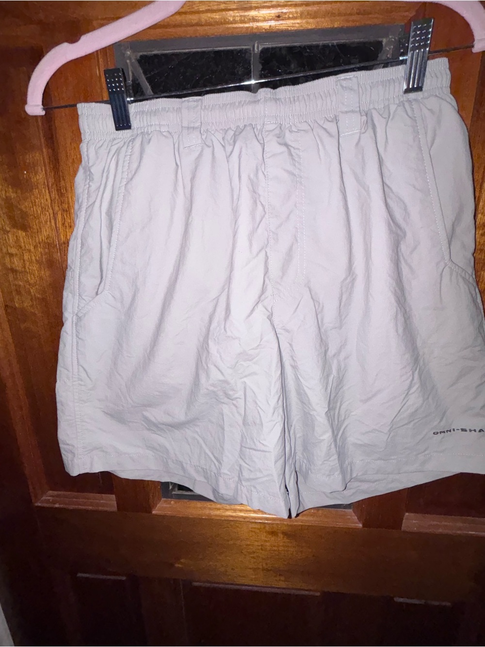 Light Gray Men’s Elastic Columbia PFG Shorts size S (28-30)